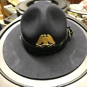 Stratton hat